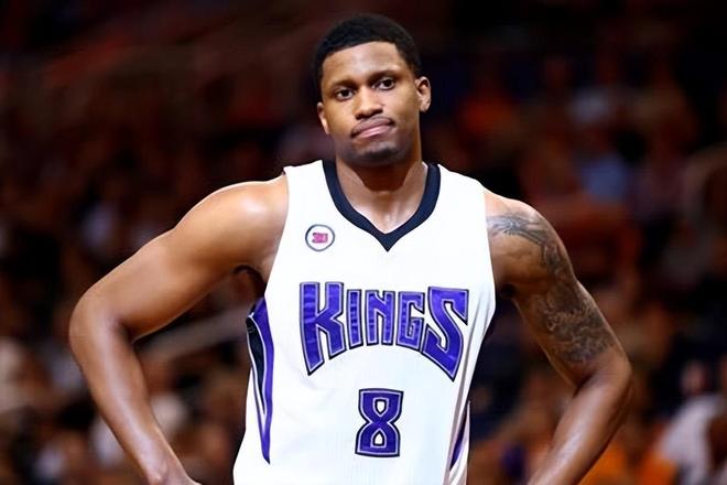 出场地多余 出场地多余