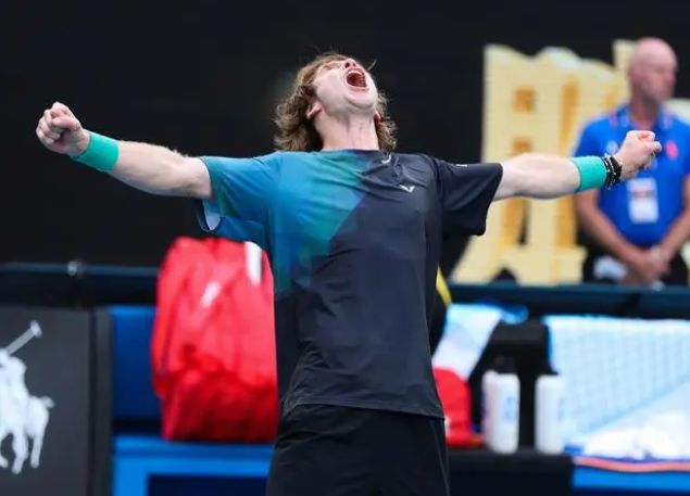 皇馬整個上 皇馬整個上