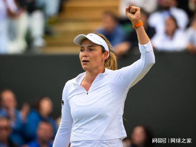 在冰雪赛场 在冰雪赛场