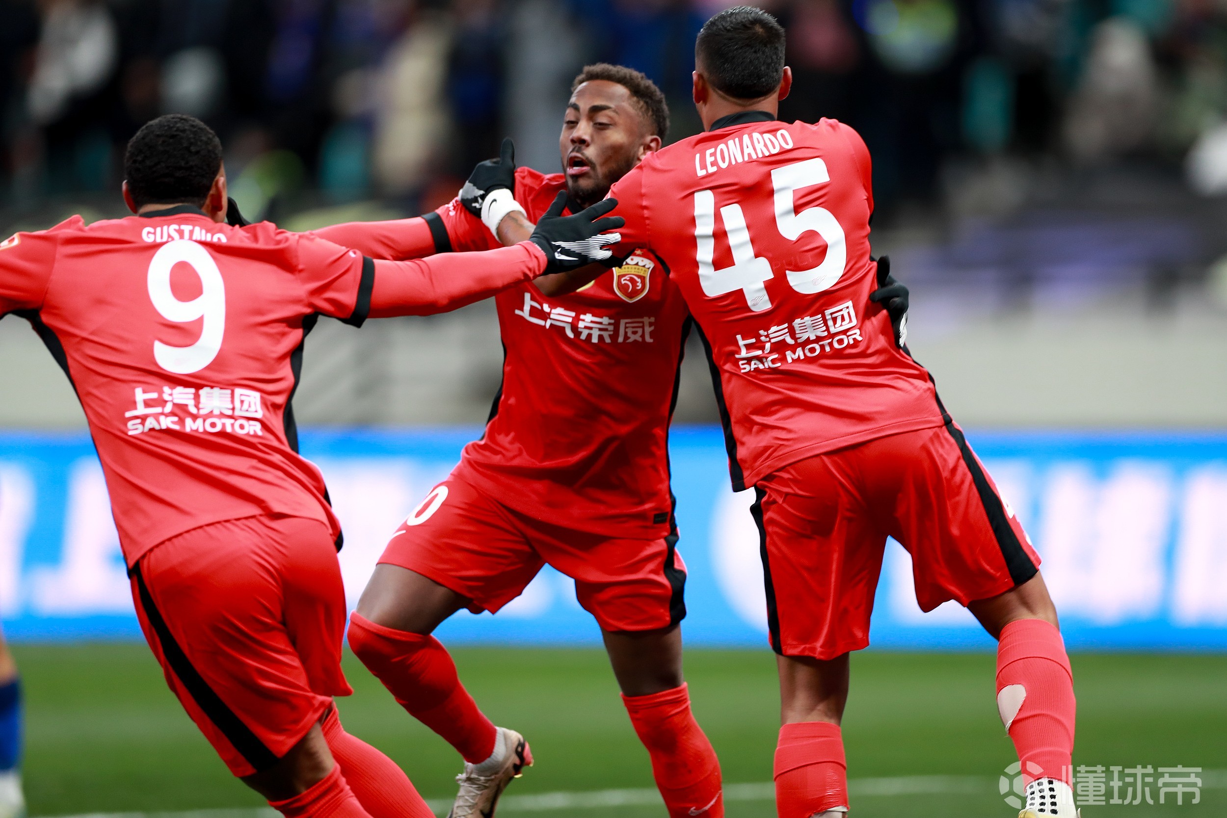 大的年轻人 大的年轻人